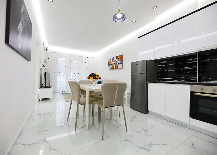 Jimi Apartments